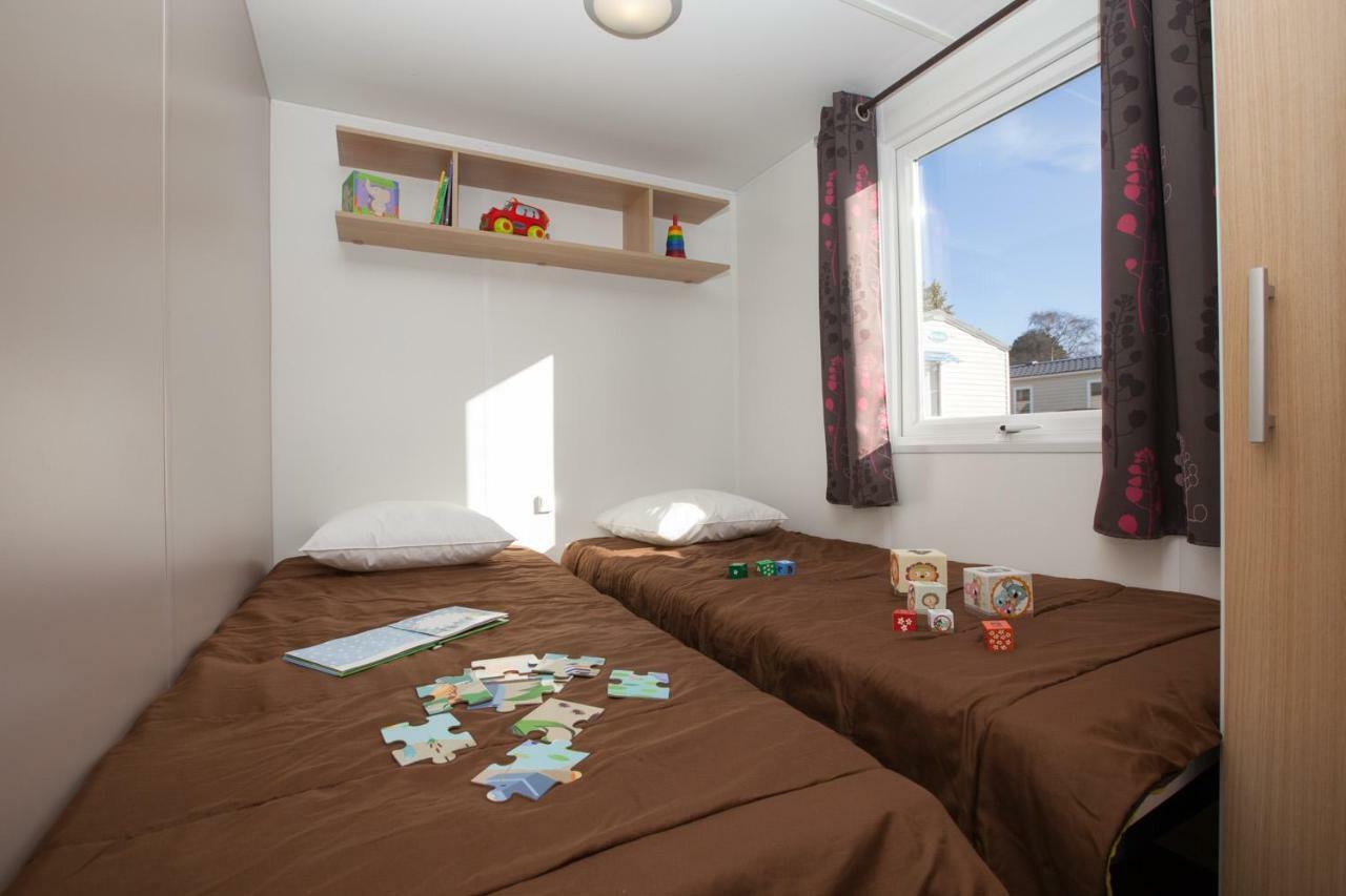 Camping Le Chateau Du Gibanel Saint-Martial-Entraygues Экстерьер фото